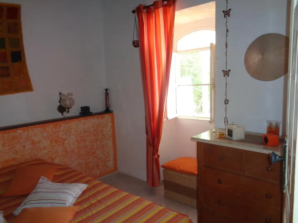 Casa Petunis Guest House Loule
