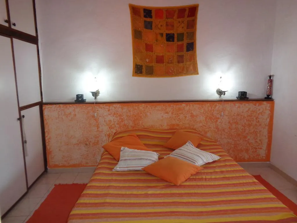 Casa Petunis Guest House Loule Country house
